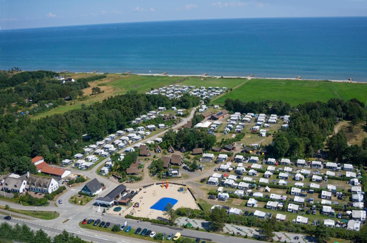 Svalereden Strand Camping Cottages Sæby المظهر الخارجي الصورة